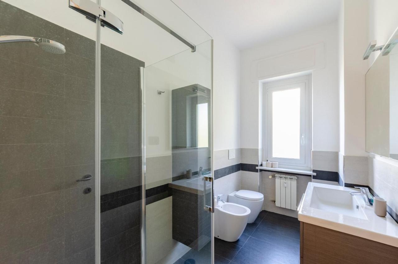 Апартаменти Joivy Great Flat With Sea View Генуя Екстер'єр фото